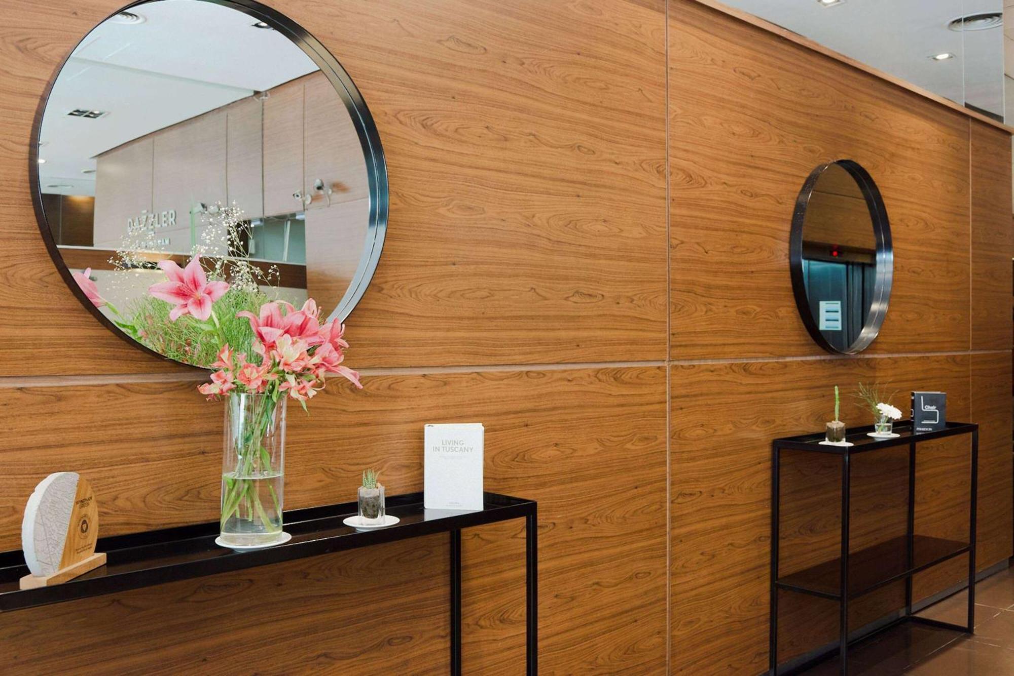 Dazzler By Wyndham Buenos Aires Maipu Hotel ภายนอก รูปภาพ